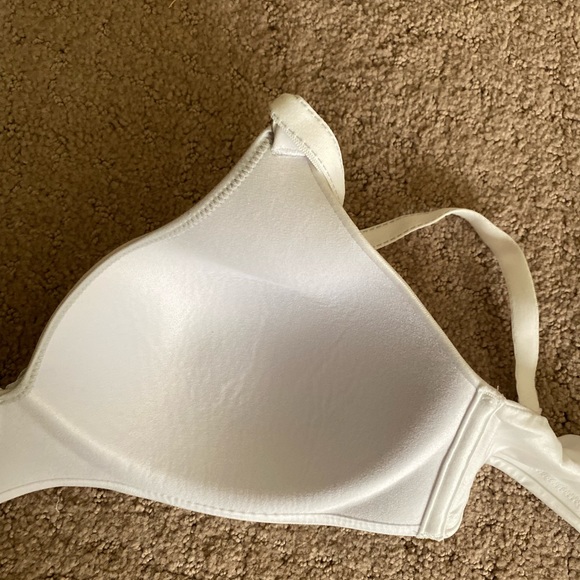 NWOT Maiden form - Woman’s white bra, Size: 34C - Picture 4 of 6